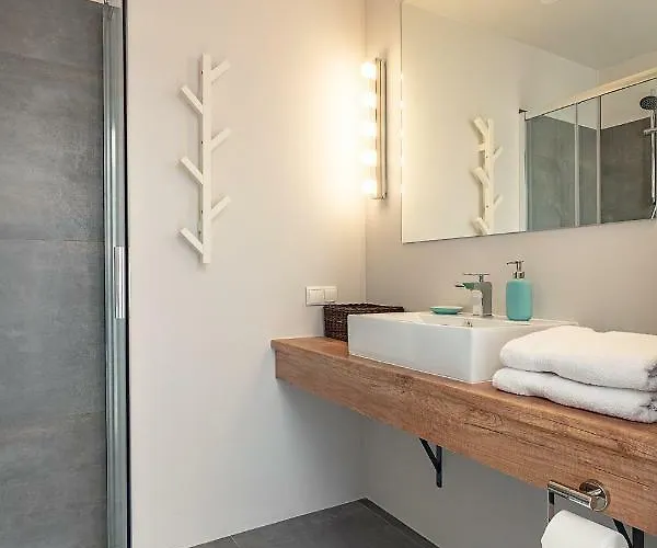 Viu Old Town Balcony Apartamento *